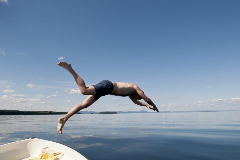 Zwemmen in een van de vele Zweedse meren - ©Johan Willner