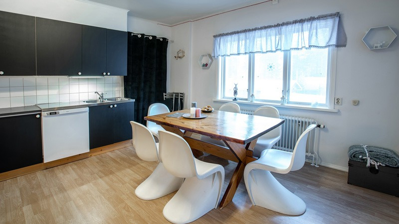 keuken-in-appartement-Ründe-in-Fururdal-Zweden