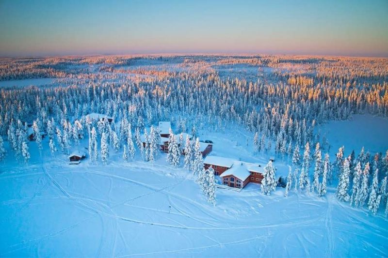 Genieten van de rust in de Pinetree Lodge in Winters Lapland met Nordic