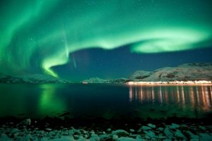 Op-Hurtigruten-zeereis-met-Nordic-noorderlichtgarantie-tijdens-je-cruise-800x533