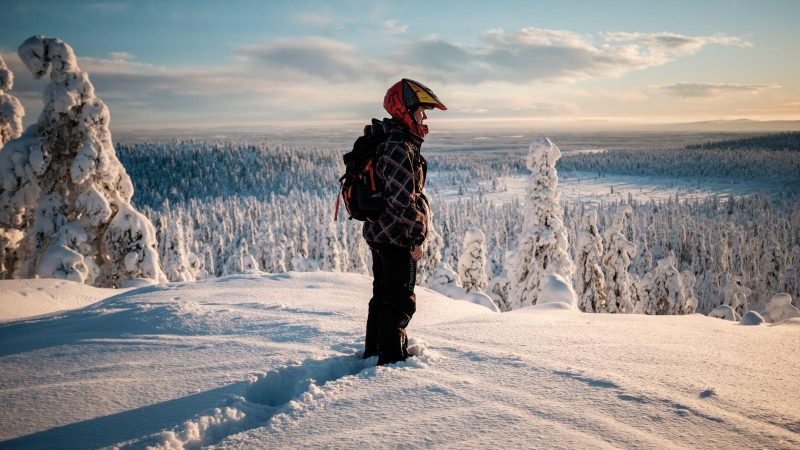 genieten-van-het-uitzicht-in-zweeds-lapland-800x450