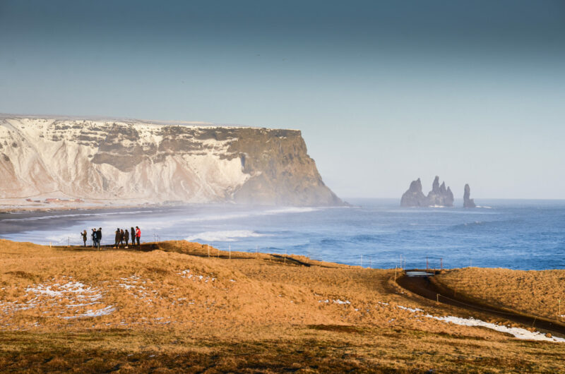 Reynisdrangar zwart zandstrand in IJsland tijdens een groepsreis met Nordic