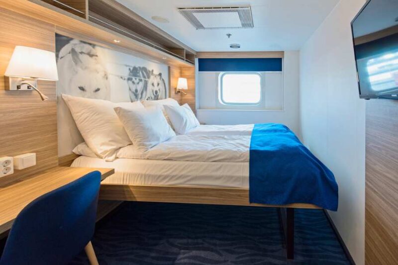 MS Nordkapp Arctic Superior room