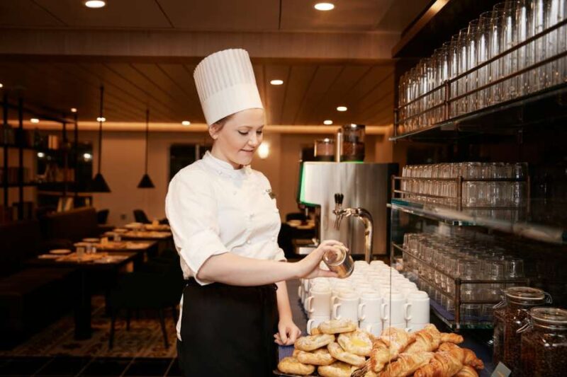 MS Nordkapp chef restaurant Torget