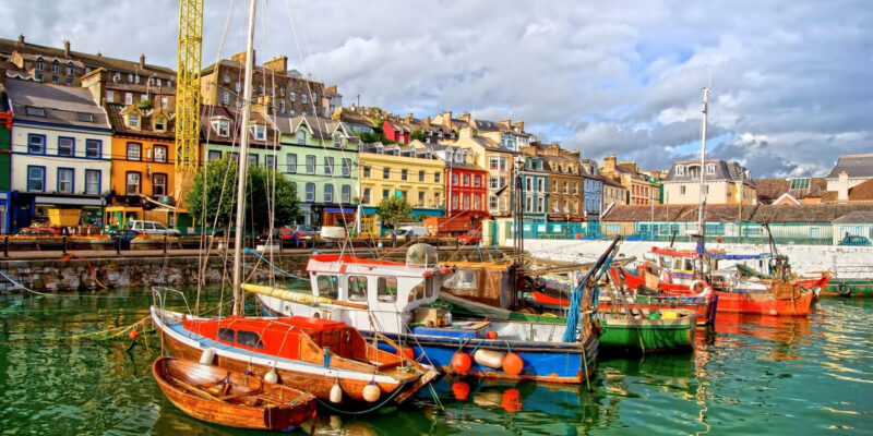 Cobh-Town-in-ierland-met-Galtic