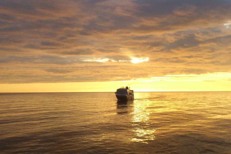 Zeereis-langs-de-Noorse-kust-met-Hurtigruten-en-Nordic